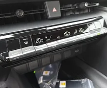 Zunanja slika - Toyota C-HR - 1.8 HEV 5D E-CVT C-OOL BITONE - 17 - Predogledna slika