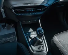 Notranja slika - Hyundai Bayon - 1,0 T-GDI Style - 12 - Predogledna slika