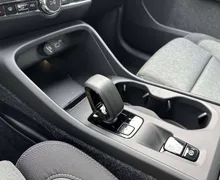 Notranja slika - Volvo XC40 - B3P Core Avt... - 20 - Predogledna slika