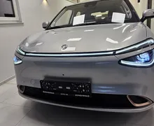 Zunanja slika - Dongfeng Box - 42.3 kWh 70 kW- SILVER- - 4 - Predogledna slika