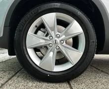 Notranja slika - Volvo XC40 - B3 P Core AT DCT 3 leta garancije + 3 servisi... - 9 - Predogledna slika