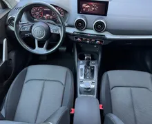 Notranja slika - Audi Q2 - 35 TFSI Advanced S tronic-SLO-ACC-LED-Vlečna klj.. - 10 - Predogledna slika