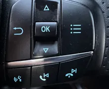 Notranja slika - Ford Kuga - 1.5 EcoBoost ST-Line.NEMŠKA.PANORAMA.KLJUKA.BENCIN - 12 - Predogledna slika