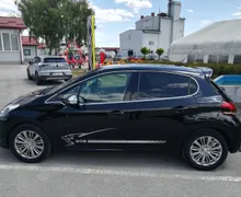 Zunanja slika - Peugeot 208 - 1,2 PureTech 83 S&S Allure - 4 - Predogledna slika