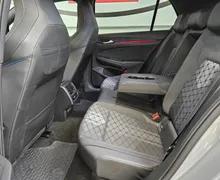 Notranja slika - Volkswagen Golf - 1.5 eTSI BMT 4Joy DSG - 9 - Predogledna slika