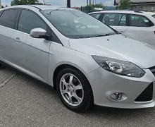 Zunanja slika - Ford Focus - 1.0 125ks °OPRAVLJEN VELIK SERVIS° °6-PRESTAV° - 4 - Predogledna slika