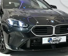 Zunanja slika - BMW Serija 1 - : M135i xDrive-RADAR-KEY-LED-HARMAN-HUD-KAM360 - 1 - Predogledna slika
