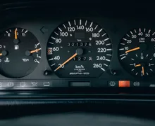Zunanja slika - Mercedes-Benz E-Razred - CE300 AMG Usnje Starodobnik Strešno okno Klima - 15 - Predogledna slika