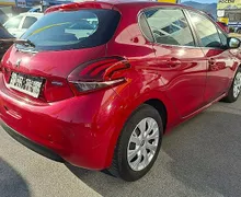 Zunanja slika - Peugeot 208 - 1.2 PureTech 82 Active- 1. LASTNIK - 3 - Predogledna slika