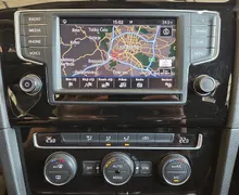 Zunanja slika - Volkswagen Golf - 1.6 TDI 85Kw BMT DSG NAVI GLAVNI SERVIS - 10 - Predogledna slika