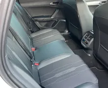 Notranja slika - Cupra Formentor - 1.5 TSI DSG-1 LASTNIK-ALU-NAVI-LED-KAMERA-ODLIČNA - 12 - Predogledna slika
