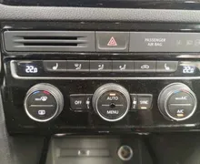 Zunanja slika - Volkswagen Golf - Sportsvan 2.0 TDI Highline DSG.LUKSENBURG.KAMERA.LED.110 KW - 17 - Predogledna slika