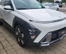 Zunanja slika - Hyundai Kona - 1.6 T-GDI Premium AUT-slo-1last-tov.garan-navi-alu - 2 - Predogledna slika
