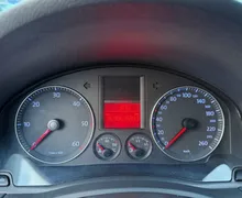 Zunanja slika - Volkswagen Golf - 2.0 SDI SLO.VOZILO 2.LASTNIK AVTO.KLIMA ALU15 - 19 - Predogledna slika