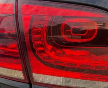 Notranja slika - Volkswagen Golf - Highline 1.6 TDI - 12 - Predogledna slika