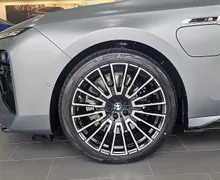 Zunanja slika - BMW Serija 7 - : M760e xDrive M Sport - Performance - 5 - Predogledna slika
