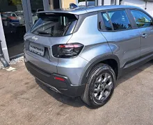 Zunanja slika - Jeep Avenger - 1.2 MHEV 110 Altitude e-DCT6 - 3 - Predogledna slika