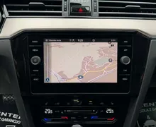 Notranja slika - Volkswagen Passat Variant - 2.0 TDI-DSG-2X R LINE-LIZING ZA TUJCE-FUL LED- - 10 - Predogledna slika