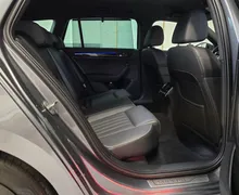 Notranja slika - Škoda Superb - Combi 2.0 TDI L K DSG - Matrix.360kam.usnje.Canton - 18 - Predogledna slika