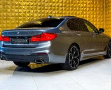 Notranja slika - BMW serija 5: - 520d AUT. M Sport-LED-PANO-VIRTUAL-KAMERA... - 10 - Predogledna slika