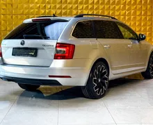 Notranja slika - Škoda Octavia - 2.0 TDI AUT. GRETJE-NAVI-TEMP-MULTIFUNKCIJA - 11 - Predogledna slika