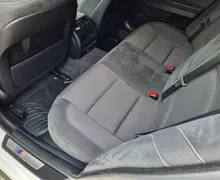 Notranja slika - BMW serija 5: - 520D-M SPORT-NAVI-HEAD UP-NA OBROKE TUJCI ZAČASNA - 10 - Predogledna slika