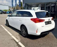 Zunanja slika - Toyota Auris - TS 1.4 D-4D Luna - 4 - Predogledna slika