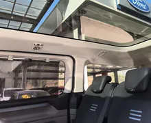 Zunanja slika - Ford Tourneo - Custom ACTIVE 2.0TDCi 170KM A8 L2-TOP OPREMA-SLUŽBENO VOZ - 14 - Predogledna slika