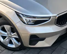 Zunanja slika - Volvo XC40 - B3P Core AT FULLED•TEMP•LANE•VIRTUAL•KEYLESS•17C• - 20 - Predogledna slika