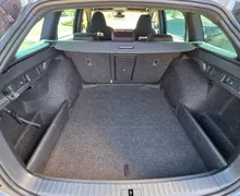 Notranja slika - Škoda Octavia - Combi 2.0 TDI Sportline DSG.MATRIX.HUD.AMBIENTAL. - 35 - Predogledna slika