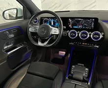 Notranja slika - Mercedes-Benz GLA-Razred - 200|AMG Line|Memory|HUD|Kamera|Gretje|LineAss|R19 - 10 - Predogledna slika