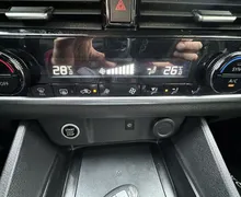 Notranja slika - Nissan Qashqai - CROSSOVER 1.3MHEV 140.NAVI.ACC.KAMERA.LED.BENCIN - 14 - Predogledna slika