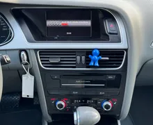 Notranja slika - Audi A4 - Avant 2,0 TDI Multitronic - 9 - Predogledna slika