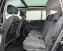 Notranja slika - Volkswagen Touran - 2.0 TDI BMT Highline DSG-7sedežev-Panorama-Masaža. - 11 - Predogledna slika
