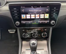 Notranja slika - Škoda Superb - Combi 2.0 TDI Sportline DSG-Memory-Vlečna kljuka.. - 9 - Predogledna slika
