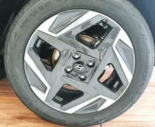 Zunanja slika - Hyundai Bayon - 1.0T-GDI PREMIUM AVT-WINTER-DAB-LED-REZ.K-VIDEO - 6 - Predogledna slika