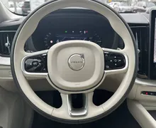 Notranja slika - Volvo XC60 - T8 AWD Recharge Twin Engine Ultra Dark Avt... - 14 - Predogledna slika