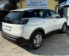 Zunanja slika - Peugeot 3008 - 1,5 BlueHDI - 4 - Predogledna slika