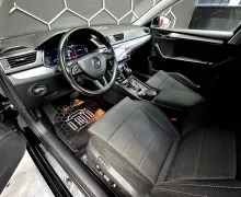 Notranja slika - Škoda Superb - 2.0 TDI 110 kW VIRTUAL-DSG-KLJUKA-MEMORY-NOVE GU.. - 10 - Predogledna slika