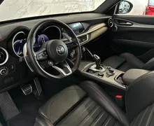 Notranja slika - Alfa Romeo Stelvio - Q4 2.0 Turbo 280 Competizione |Pano|Harman|ACC|S.. - 8 - Predogledna slika