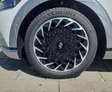 Zunanja slika - Hyundai Ioniq 5 - 168kW PREMIUM 84kWh .VOZILA V PRIHODU - 6 - Predogledna slika