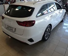 Zunanja slika - KIA Ceed - SW 1.5 T-GDi LX Champion+ ISG. ZIMSKE GUME ZA 1€. 30° - 3 - Predogledna slika