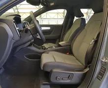 Zunanja slika - Volvo XC40 - T4 Recharge Twin Engine Inscription KAMERA PRIKLOP - 8 - Predogledna slika