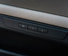 Notranja slika - BMW Serija 5 - 530d xDrive touring Avt. - 15 - Predogledna slika