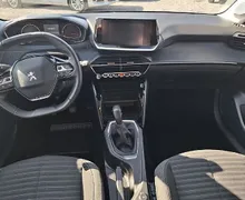 Zunanja slika - Peugeot 208 - 1.2 75km - samo 30.099 prevoženih kilometrov - 6 - Predogledna slika