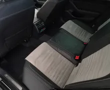 Notranja slika - Volkswagen Passat - 2.0TDI-DSG-VIRTUAL-HIGHLINE-KAMERA-ACC-17COL-2XLED - 10 - Predogledna slika