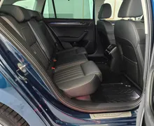Notranja slika - Škoda Superb - Combi 2.0 TDI Style DSG-Matrix.360kam.usnje+memory - 17 - Predogledna slika