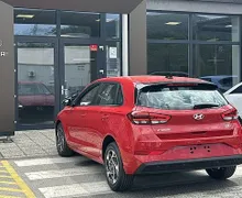 Zunanja slika - Hyundai i30 - 1.0 T-GDI Style°°16col°°Gretje sedežev°°Kamera - 3 - Predogledna slika