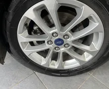 Zunanja slika - Ford Kuga - 2.5 190CV BVA6.KAMERA.NAVI.LED.ALU.2022.140 kw - 4 - Predogledna slika