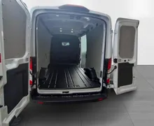 Zunanja slika - Ford Transit - Furgon TREND elektromotor 135kW 184KM -SLO - 10 - Predogledna slika